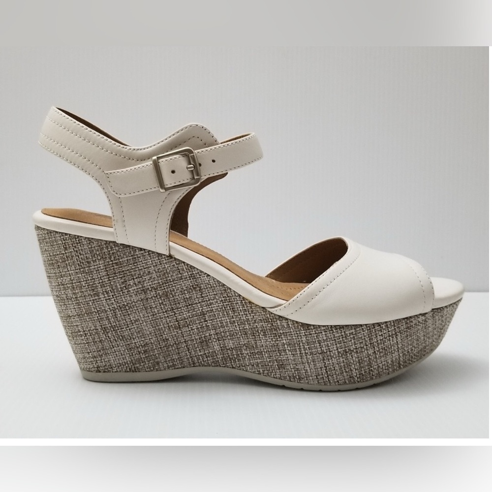 NEW Clarks Nadene Lola White Leather Wedge Sandals